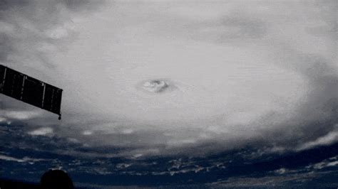 Hurricane Gif - IceGif