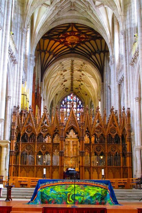 The longest cathedral in Europe – Winchester Cathedral. Built in 1079 ...