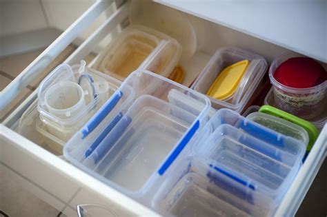 Free Stock Photo 8144 Plastic kitchen containers | freeimageslive