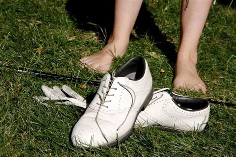 The Top Cushioned Golf Shoes for Women - Greenopolis.com