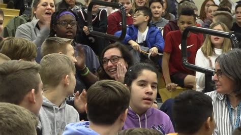 Andover Central Middle School teacher wins $25,000 award - YouTube