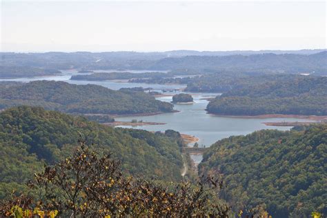 scenic overlook on Clinch Mountain | Scenic byway, Awesome america, Scenic