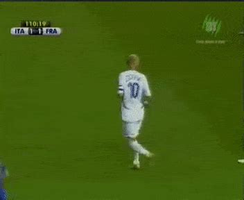 Zinedine Zidane Headbutt