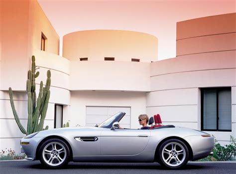 BMW Z8 Roadster - Price €113,361