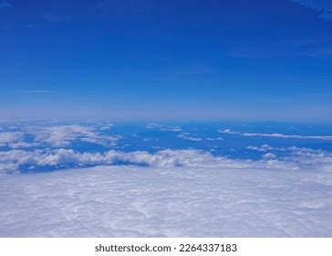 Airplane Flight Window Seat View Stock Photo 2264337183 | Shutterstock