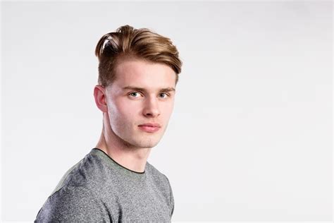 Wings Haircuts – Cool Men's Hair