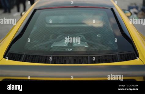 Audi r8 engine Stock Videos & Footage - HD and 4K Video Clips - Alamy