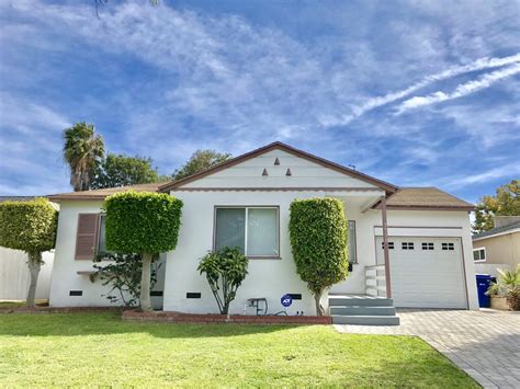 5550 W 76th St, Los Angeles, CA 90045 - House Rental in Los Angeles, CA | Apartments.com