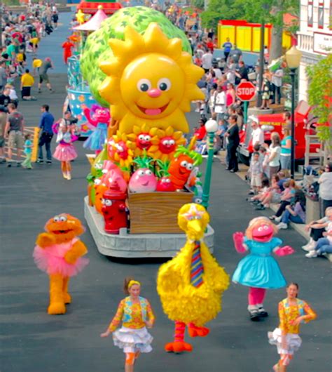 Sesame Street Party Parade at SeaWorld Orlando