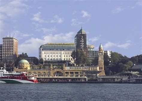 Tower Bar, Hamburg - St. Pauli - Restaurant Bewertungen, Telefonnummer & Fotos - TripAdvisor