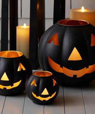 The best outdoor Halloween lights: 18 illuminating ideas