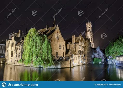 Beautiful Canal and Traditional Houses at Night in the Old Town of ...