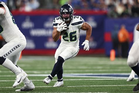 Seattle Seahawks News 11/17: Zach Charbonnet has been earning his extra snaps - Field Gulls