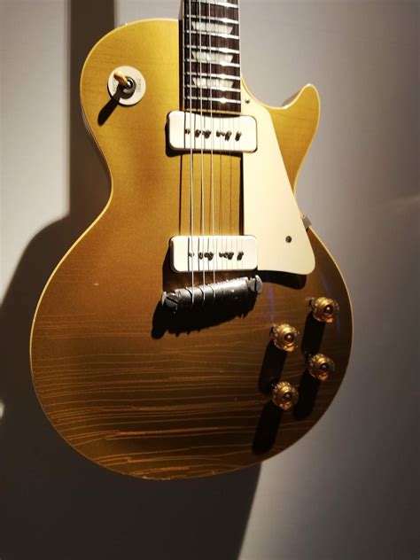 David Gilmour's guitar collection