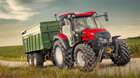 Case IH launches four new tractors with ‘clever’ transmission - PMV Middle East