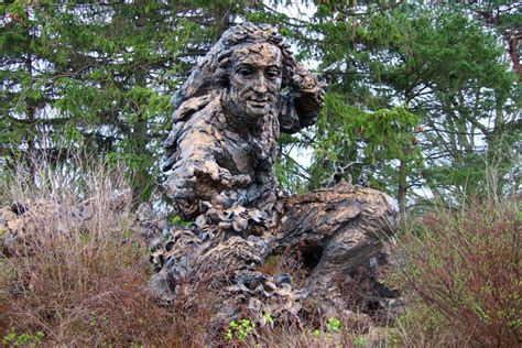 Statue of botanist Carolus Linnaeus, Chicago Botanical Garden