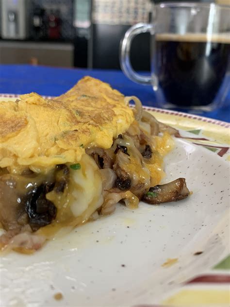 [Homemade] Omelette with a cup of coffee : r/food