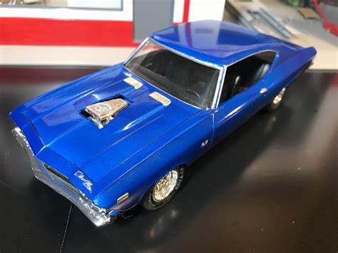 1969 Chevy Chevelle Hardtop -- Plastic Model Car Kit -- 1/24 Scale -- #1138 pictures by lnragl