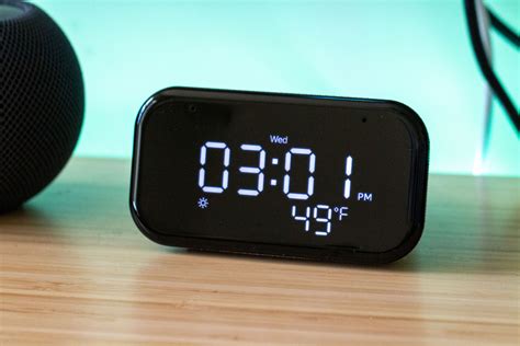 Lenovo Smart Clock Essential Review: Perfect for the bedside table ...