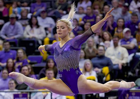 Olivia Dunne’s sister slams beers during LSU meet, blames ‘psychotic ...