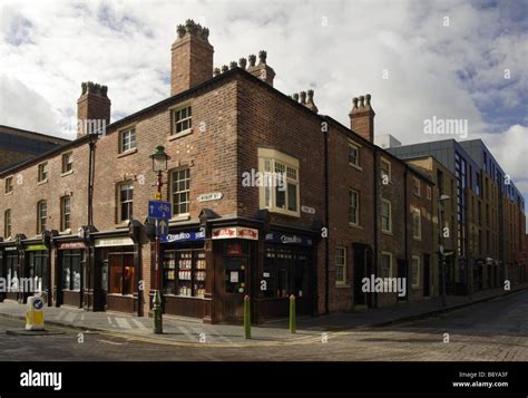 Birmingham Back to Backs Stock Photo - Alamy