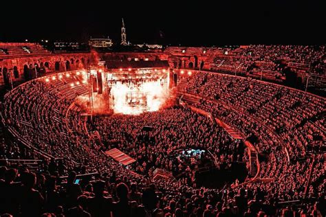 Nîmes: Eric Clapton, Avril Lavigne, The Offsrping, IAM, the list of concerts for the 2024 Nîmes ...