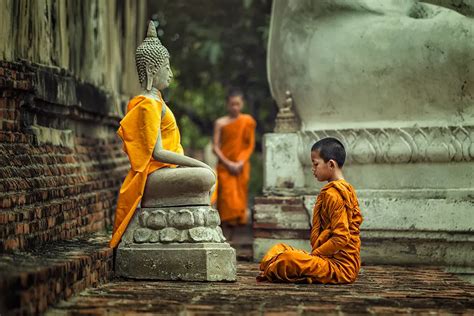 Mahayana Buddhism: Origins and Meaning | Meridian University