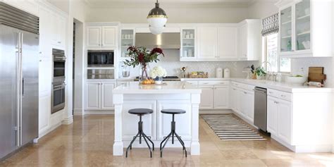 14 Best White Kitchen Cabinets - Design Ideas for White Cabinets