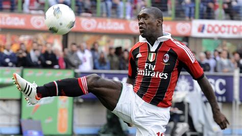 Seedorf joins Brazilian side Botafogo