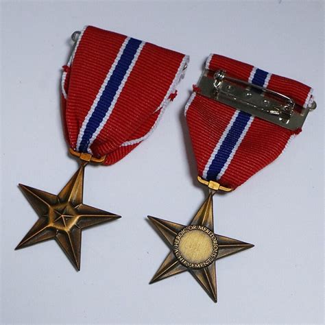 World War II American Award Star Bronze Star Medal | eBay