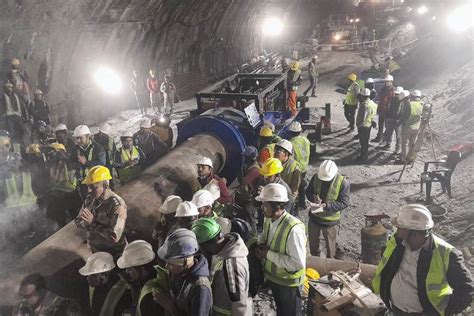 Uttarkashi Tunnel collapse: 21 metres drilled through rubble for ...