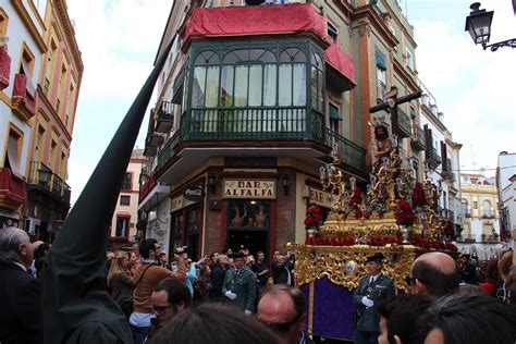 Everything You Need To Know About Semana Santa in Seville – Devour Tours