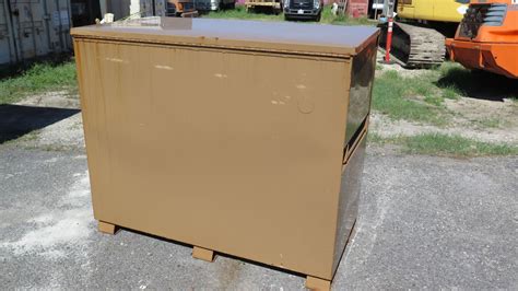 Knaack Model 89 Storagemaster Chest/Job Box 47.8 Cubic Ft. - Oahu Auctions