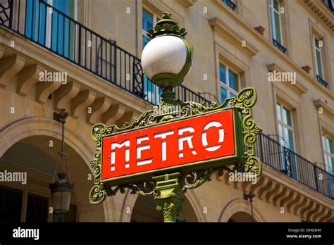 Paris Metro Sign, Paris, France Stock Photo - Alamy