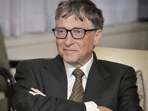 Bill Gates quits Microsoft board to focus on philanthropy