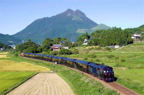 Seven Stars in Kyushu Information: Luxury Tourist Train in Japan