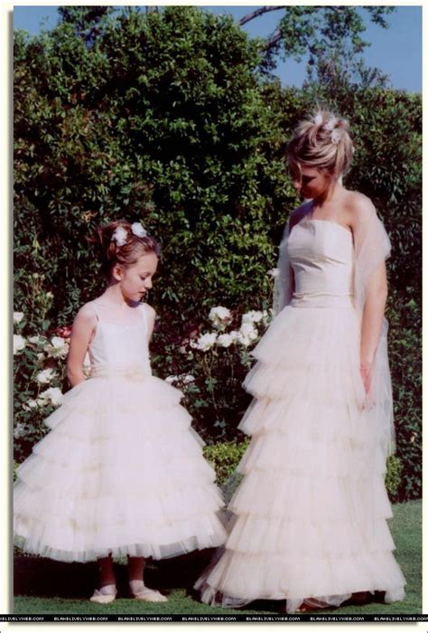 Blake modeling wedding dresses - Blake Lively Photo (1551198) - Fanpop