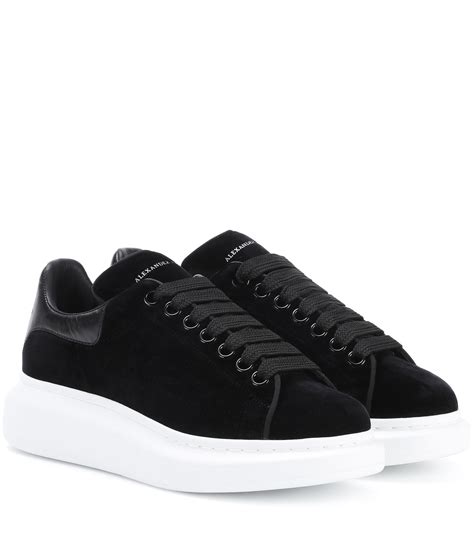 Alexander McQueen Velvet Sneakers in Black - Lyst