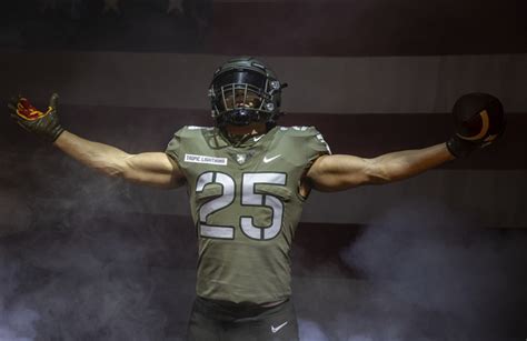 Army Black Knights Unveil “Tropic Lightning” Uniforms For Navy Game ...