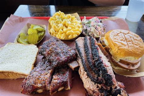 Guide to the Best BBQ in Austin, TX | Above Vacation Residences