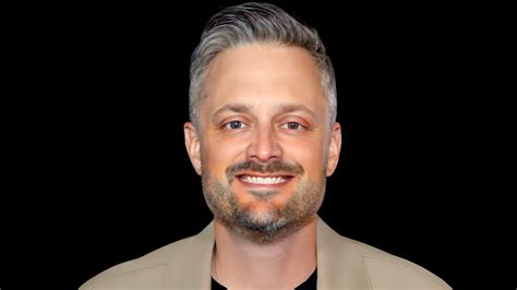 Nate Bargatze: A Comprehensive Look at His Height, Age, Net Worth ...