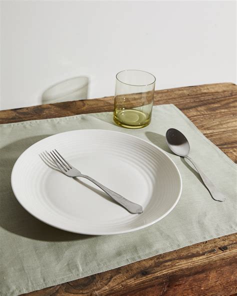 100% Linen Placemats in Sage (Set of Four) – Bed Threads