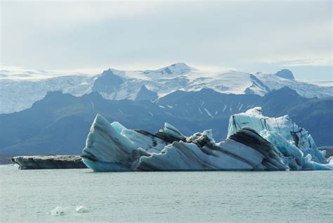 Jökulsárlón : balade sur les rives d'un lac glaciaire en Islande ...