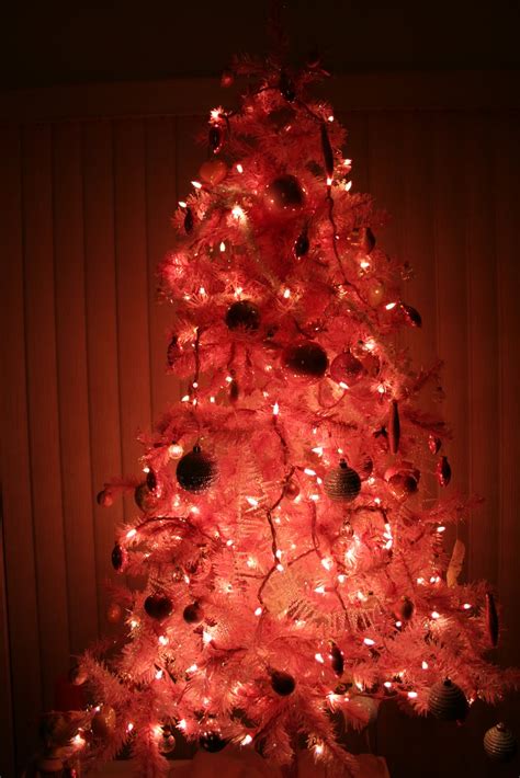 Think Pretty n Pink!: Pink Christmas Tree with Pink Lights