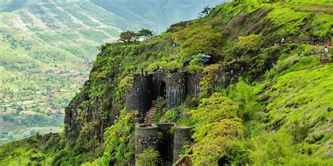 Sinhagad Fort Pune Timings, Entry Fee, Ticket Cost Price; Sinhagad Fort ...