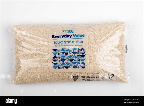 One kilogram packet of Tesco Everyday long grain rice Stock Photo - Alamy