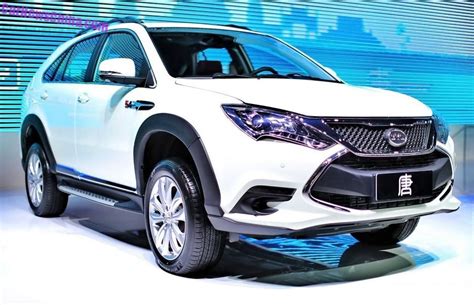 BYD Tang hybrid super SUV launched on the Chinese car market