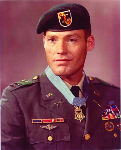 THE STORY OF THE GREEN BERET – Soldier of Fortune Magazine