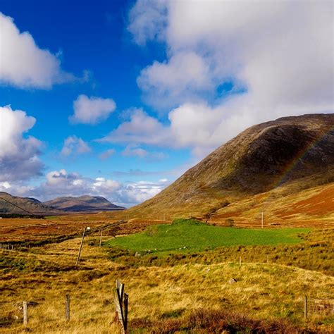 Hike in Connemara National Park. Galway. Guided.