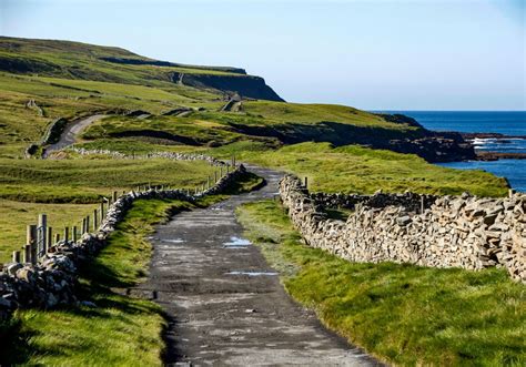 Hiking Doolin to The Cliffs of Moher (Doolin Cliff Walk) - Your Irish Adventure